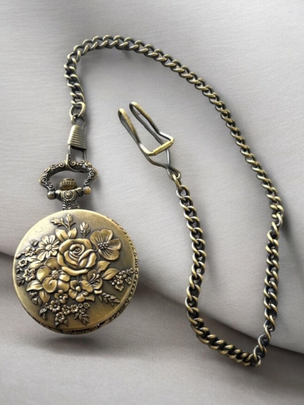 Floral Engraved Antique Color Bronze/Brass Pocket Watch with Chain
